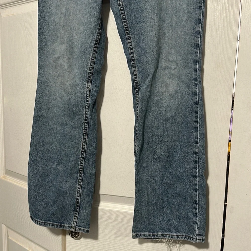 GAP Women's Boot Cut Stretch Jeans - Picture 3 of 9